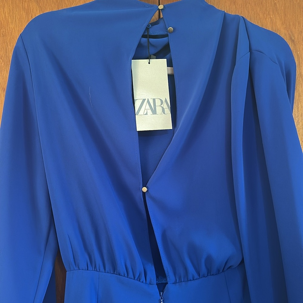 Zara - Short wrap jumpsuit - Picture 6 of 10